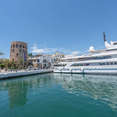 Enjoy Puerto Banus Next To